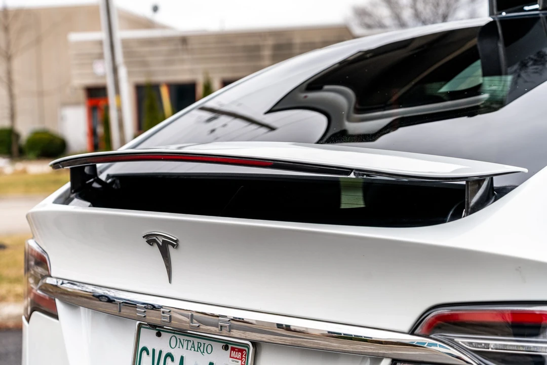 2019 Tesla Model X - Image 19 of 31