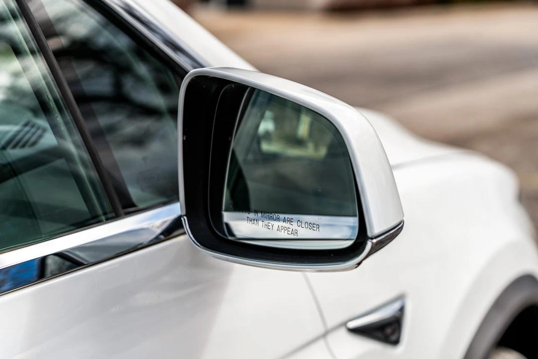 2019 Tesla Model X - Image 21 of 31