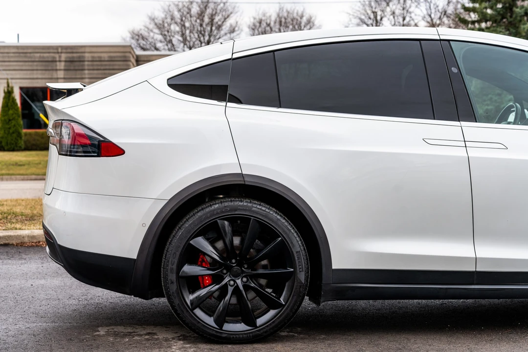 2019 Tesla Model X - Image 20 of 31