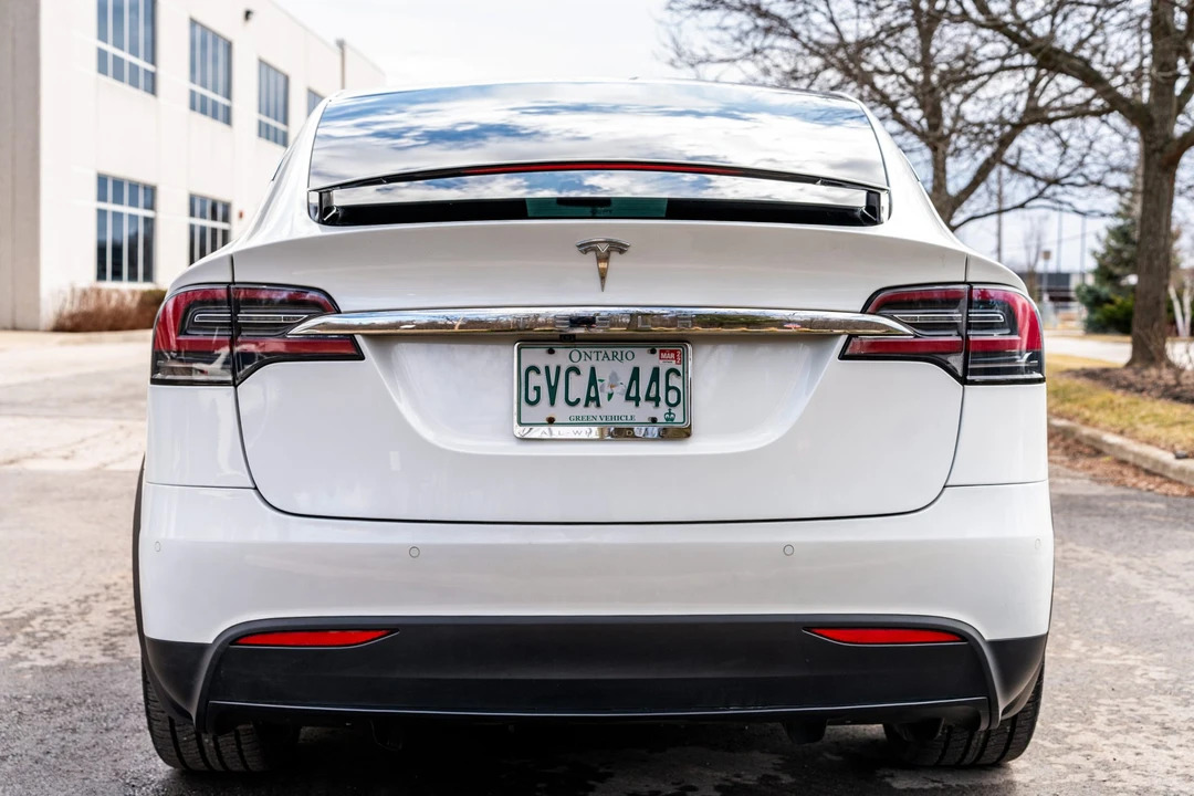 2019 Tesla Model X - Image 18 of 31
