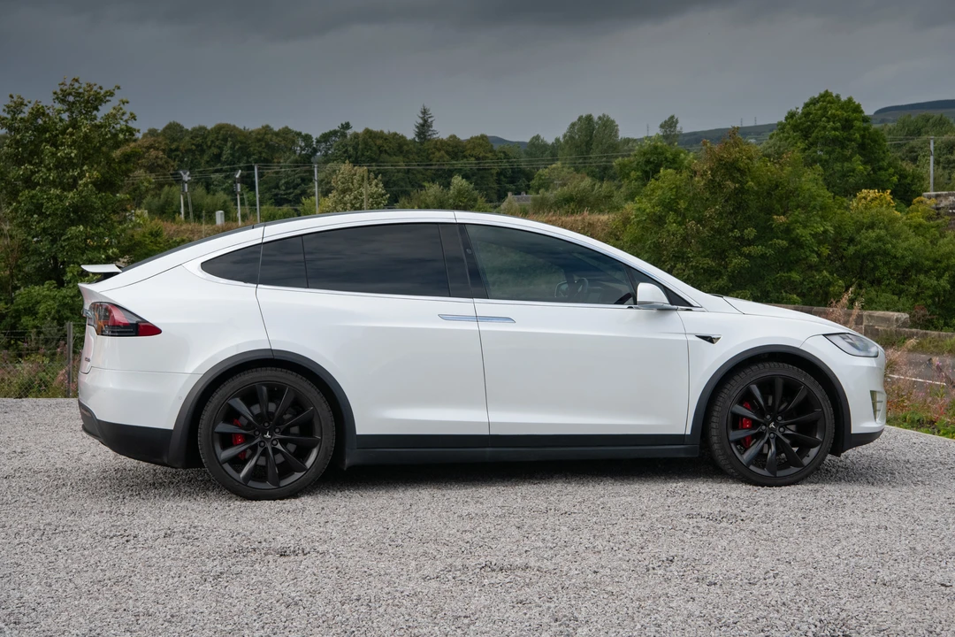 2019 Tesla Model X - Image 7 of 31