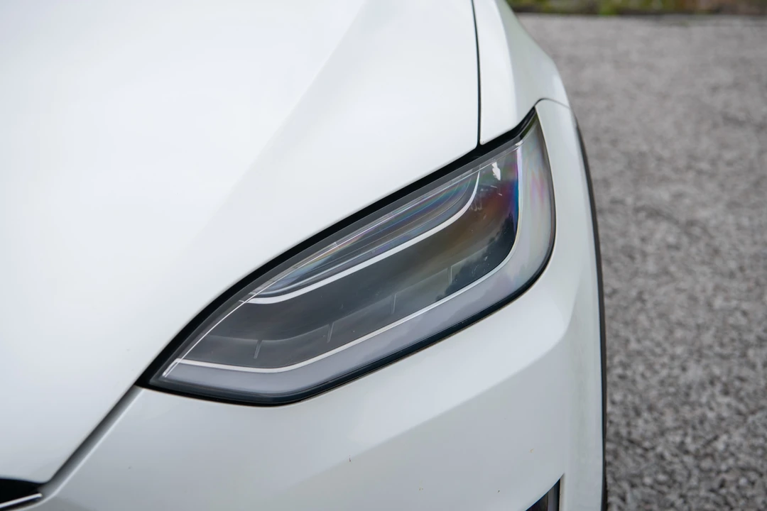 2019 Tesla Model X - Image 16 of 31