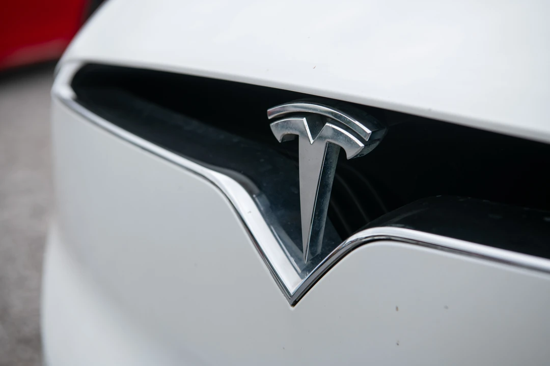 2019 Tesla Model X - Image 19 of 31