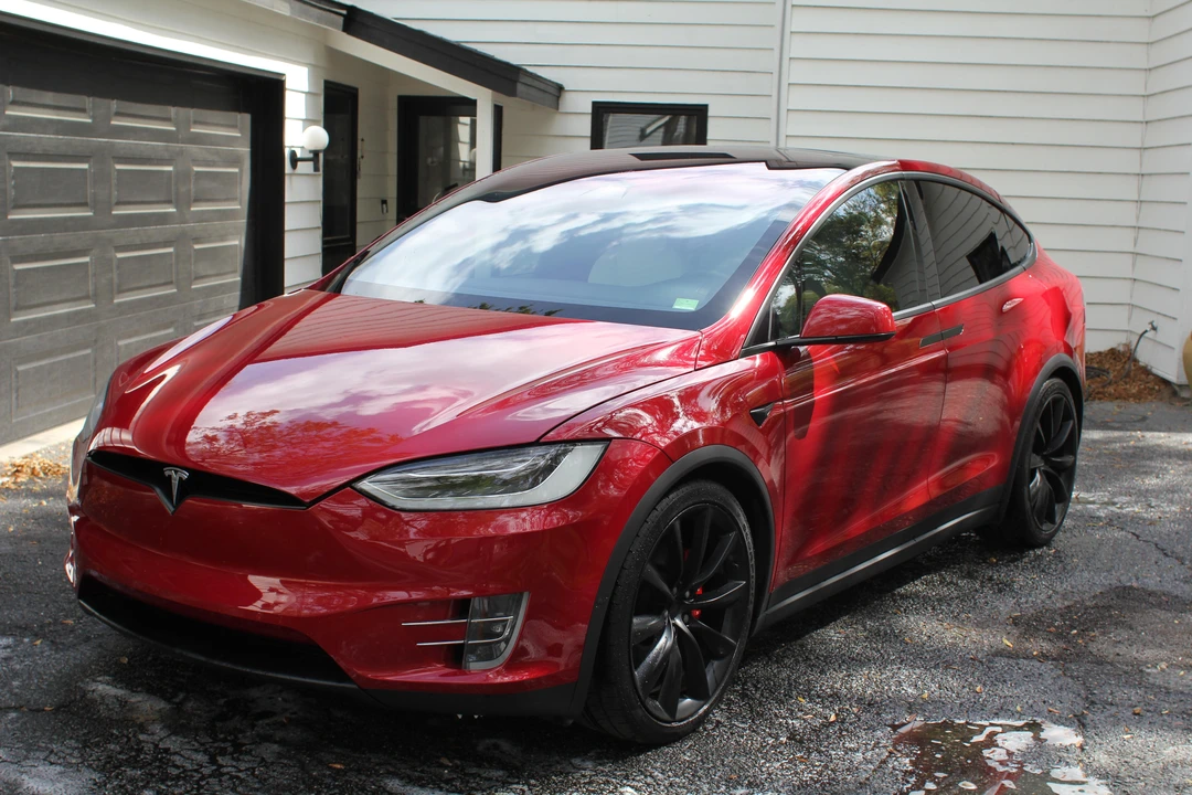 2019 Tesla Model X - Image 9 of 31