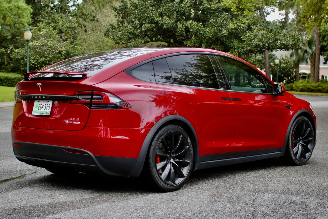 2019 Tesla Model X - Image 4 of 31