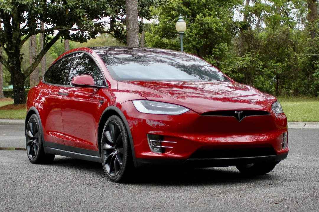 2019 Tesla Model X - Image 29 of 31