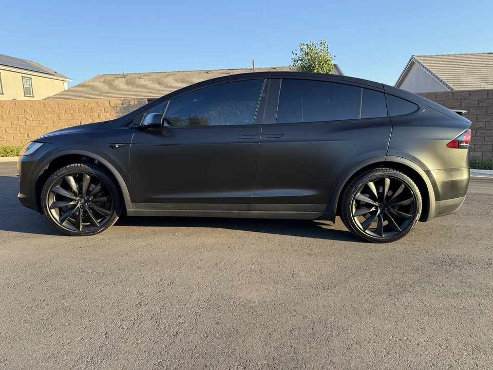 2019 Tesla Model X - Image 12 of 31