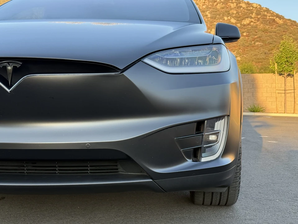 2019 Tesla Model X - Image 17 of 31