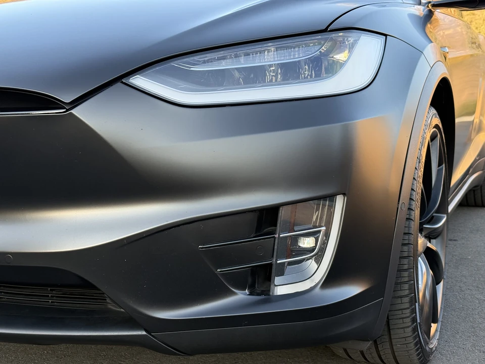 2019 Tesla Model X - Image 14 of 31