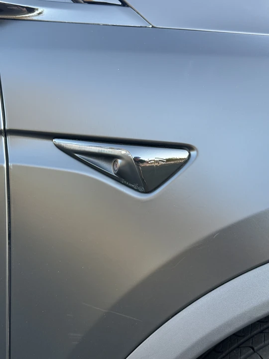 2019 Tesla Model X - Image 27 of 31