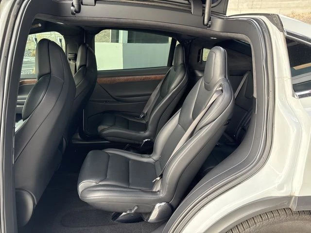 2019 Tesla Model X - Image 14 of 19
