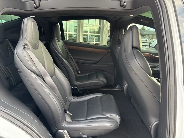 2019 Tesla Model X - Image 17 of 19