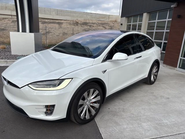 2019 Tesla Model X - Image 4 of 19