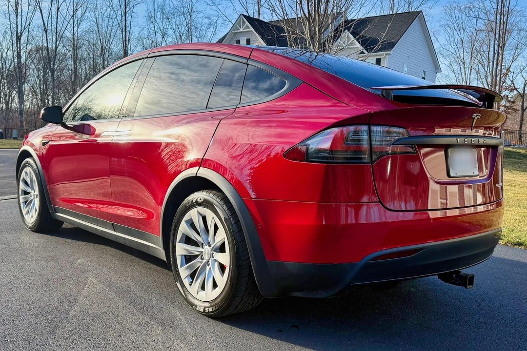 2019 Tesla Model X - Image 4 of 31