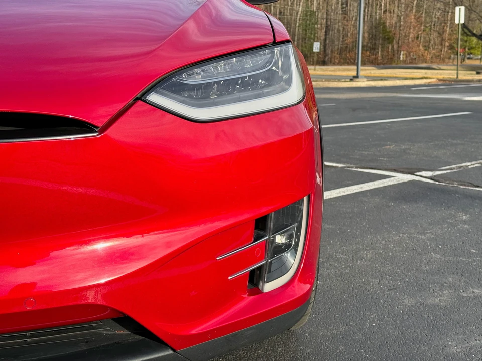 2019 Tesla Model X - Image 11 of 31