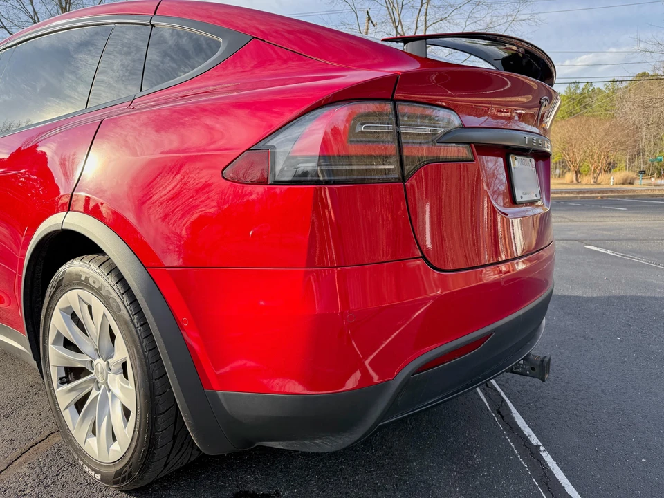 2019 Tesla Model X - Image 16 of 31
