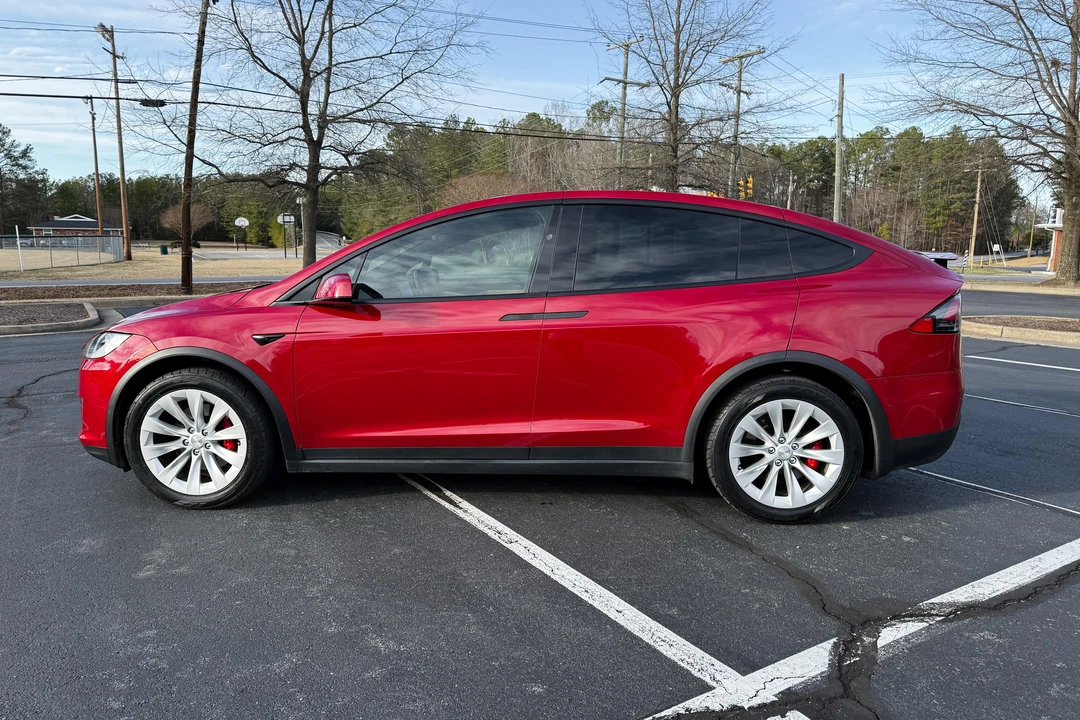 2019 Tesla Model X - Image 7 of 31