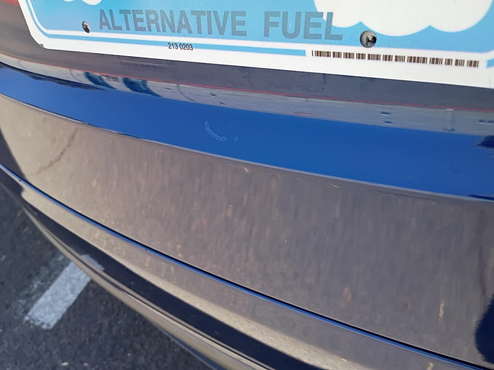 2019 Tesla Model X - Image 27 of 31