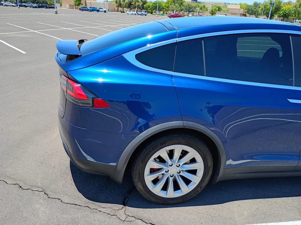 2019 Tesla Model X - Image 23 of 31