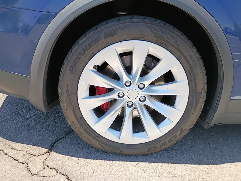 2019 Tesla Model X - Image 30 of 31
