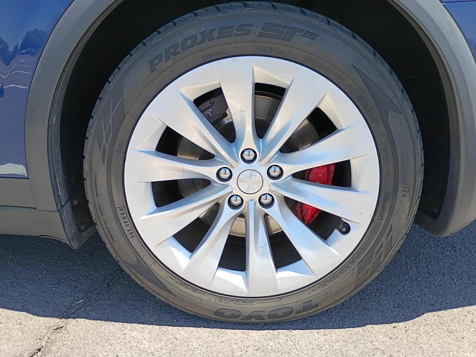 2019 Tesla Model X - Image 29 of 31