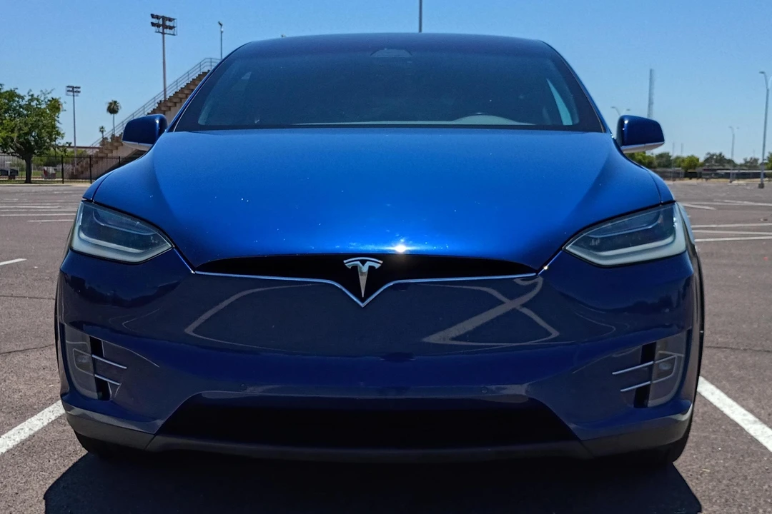 2019 Tesla Model X - Image 2 of 31