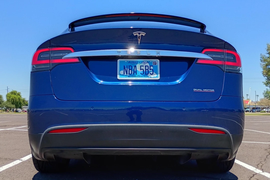 2019 Tesla Model X - Image 5 of 31