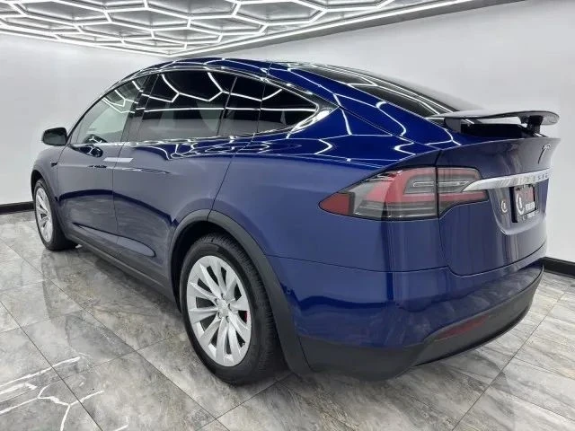 2019 Tesla Model X - Image 4 of 12
