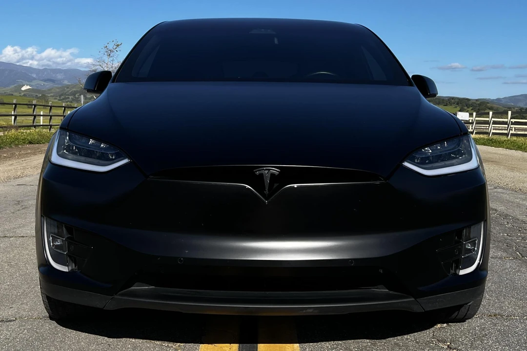 2019 Tesla Model X - Image 2 of 24