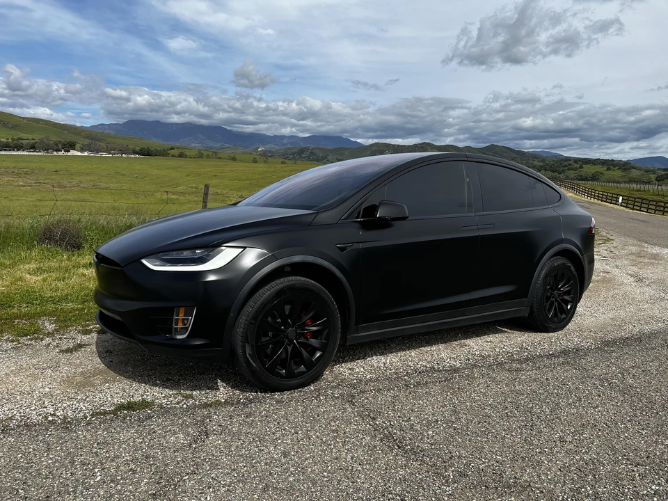 2019 Tesla Model X - Image 16 of 24