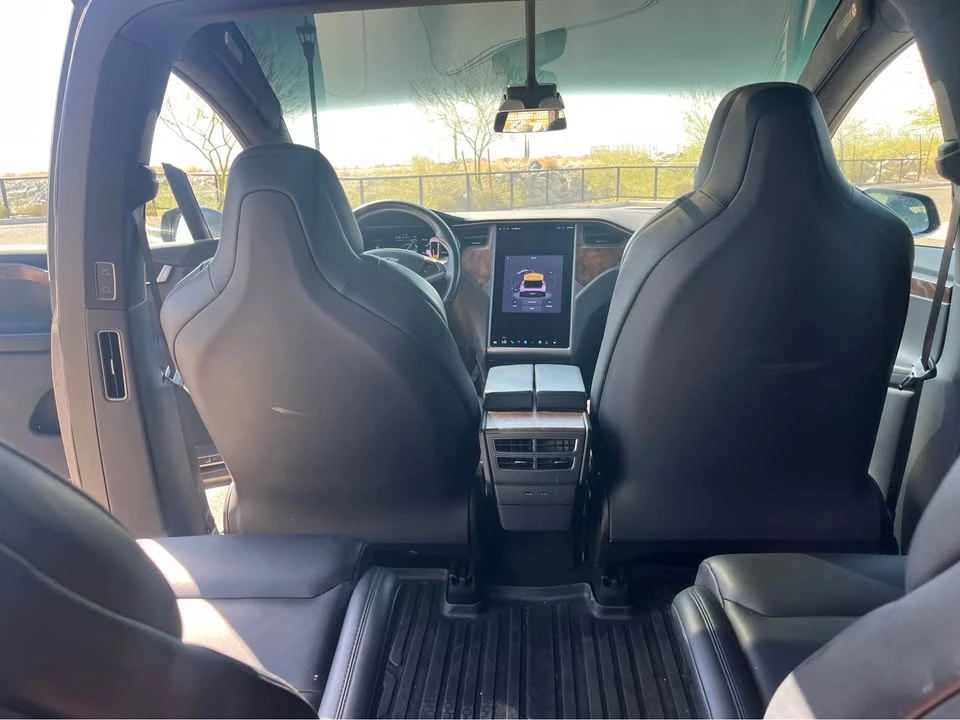 2019 Tesla Model X - Image 7 of 16