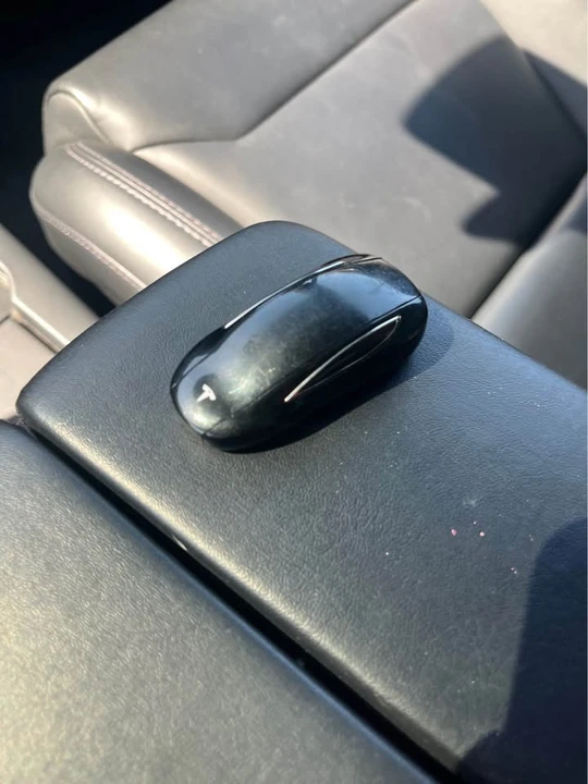 2019 Tesla Model X - Image 13 of 16