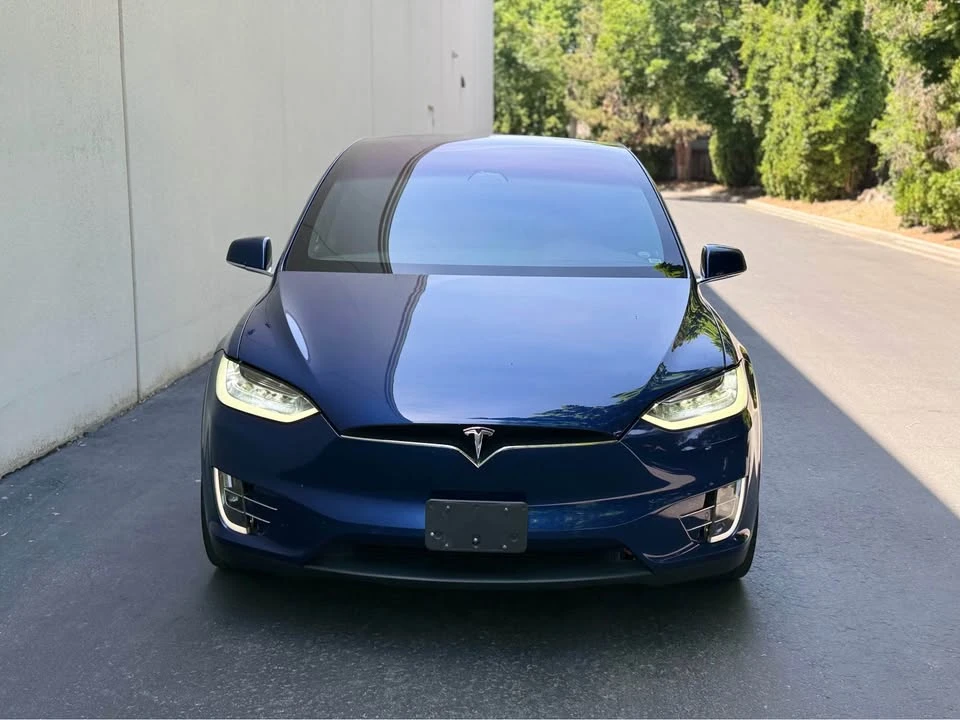 2019 Tesla Model X - Image 2 of 16