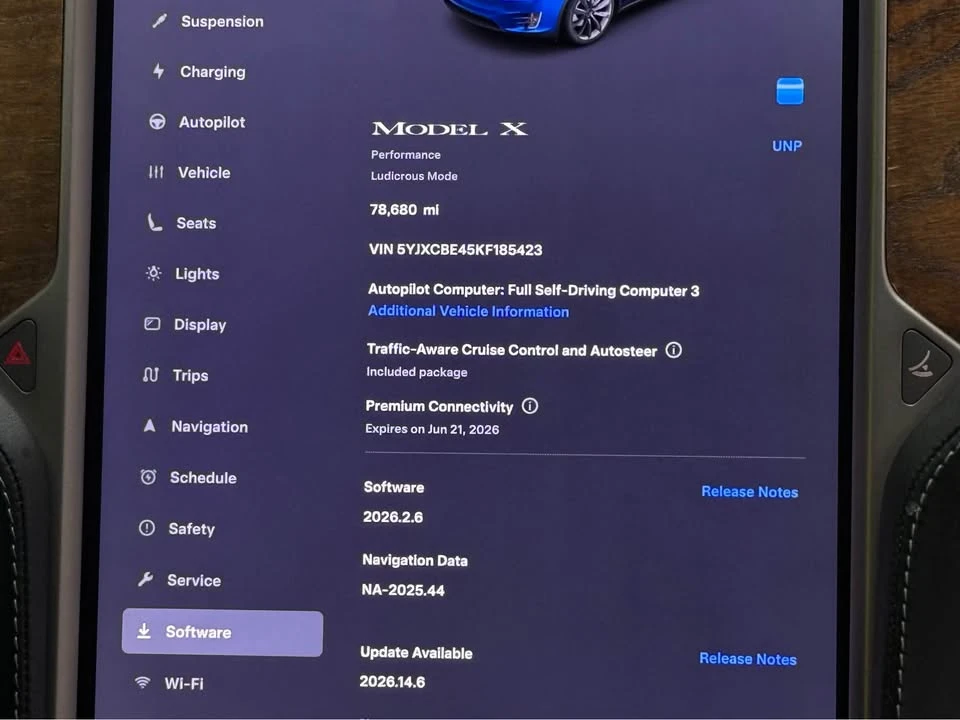 2019 Tesla Model X - Image 11 of 16