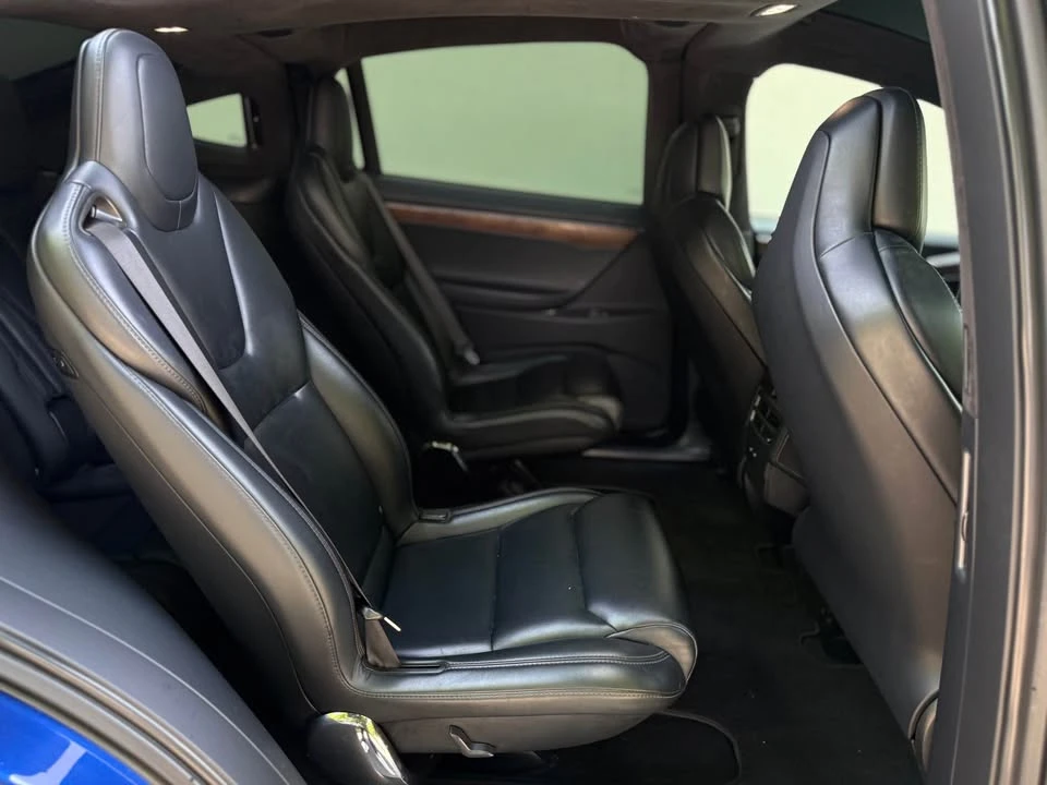 2019 Tesla Model X - Image 14 of 16