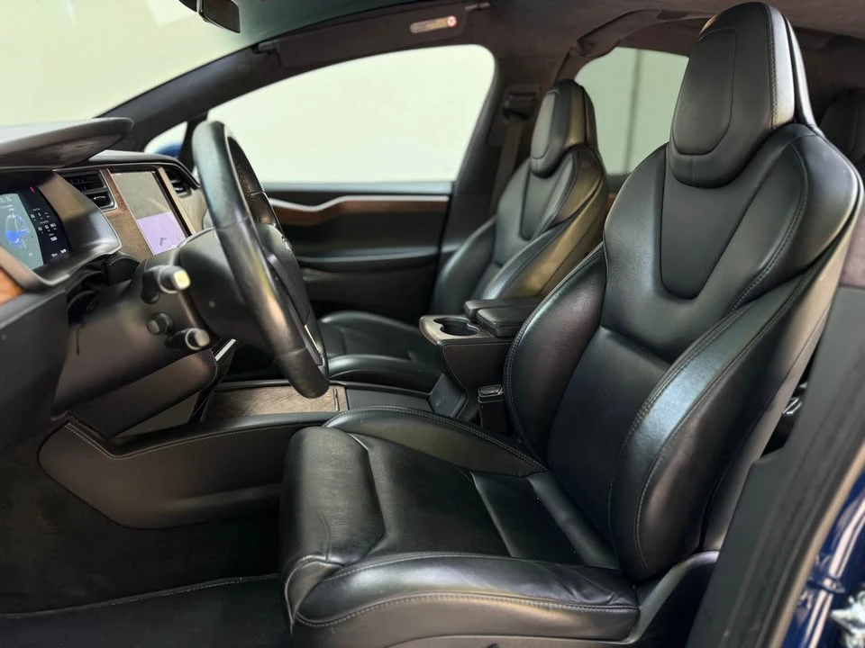 2019 Tesla Model X - Image 7 of 16