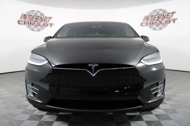 2019 Tesla Model X - Image 2 of 12