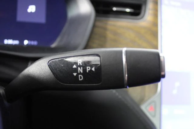 2019 Tesla Model X - Image 18 of 21