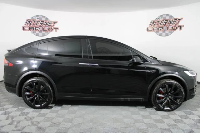 2019 Tesla Model X - Image 8 of 21