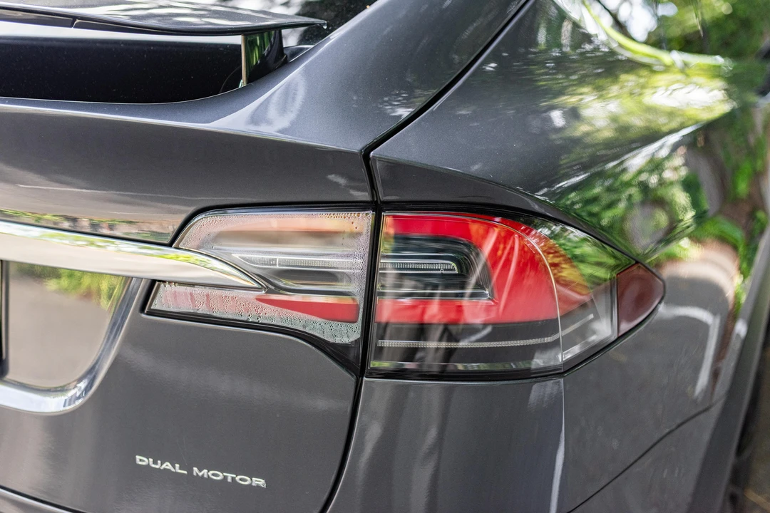 2019 Tesla Model X - Image 26 of 31