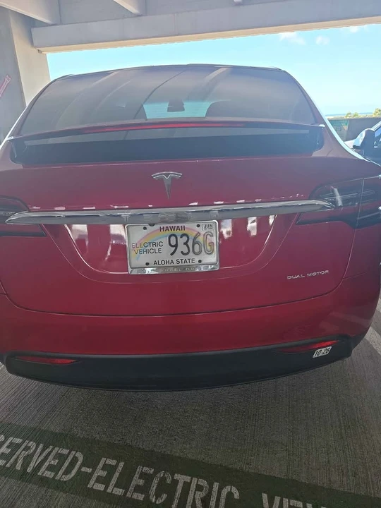 2019 Tesla Model X - Image 2 of 16