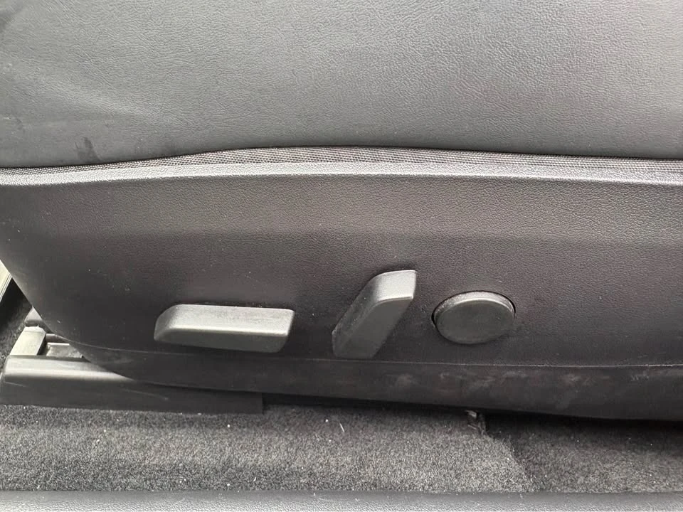 2019 Tesla Model 3 - Image 9 of 12