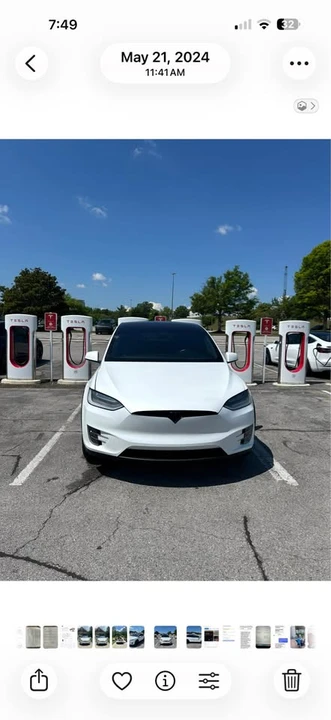 2019 Tesla Model X - Image 4 of 10