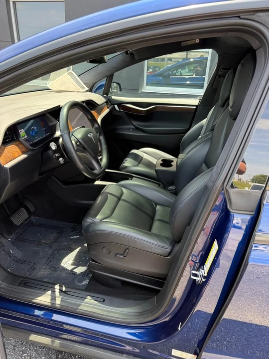 2019 Tesla Model X - Image 13 of 16