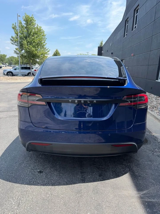 2019 Tesla Model X - Image 5 of 16