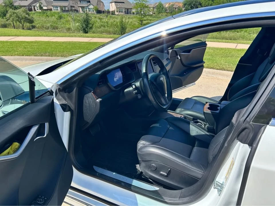2019 Tesla Model S - Image 18 of 20