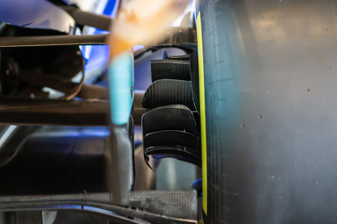 2019 Polestar 1 - Image 17 of 31