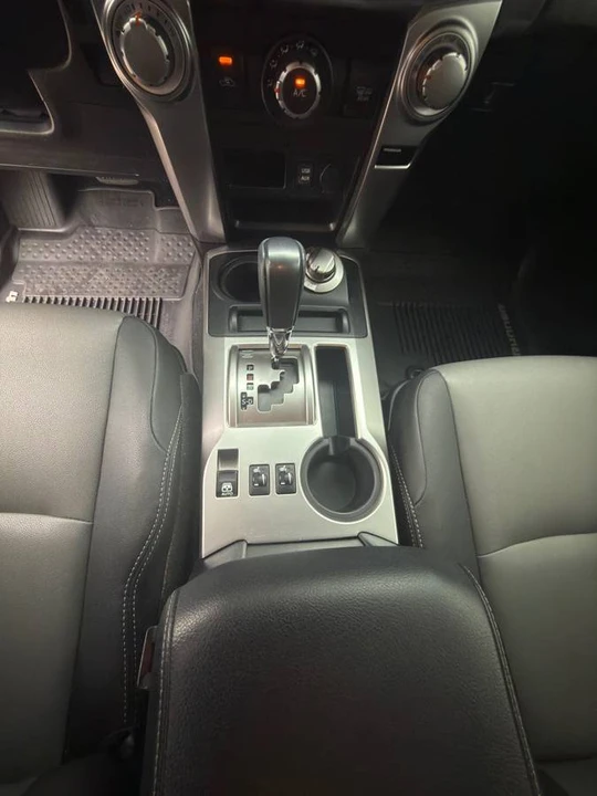 2019 Toyota 4Runner 5th Gen - Image 14 of 17