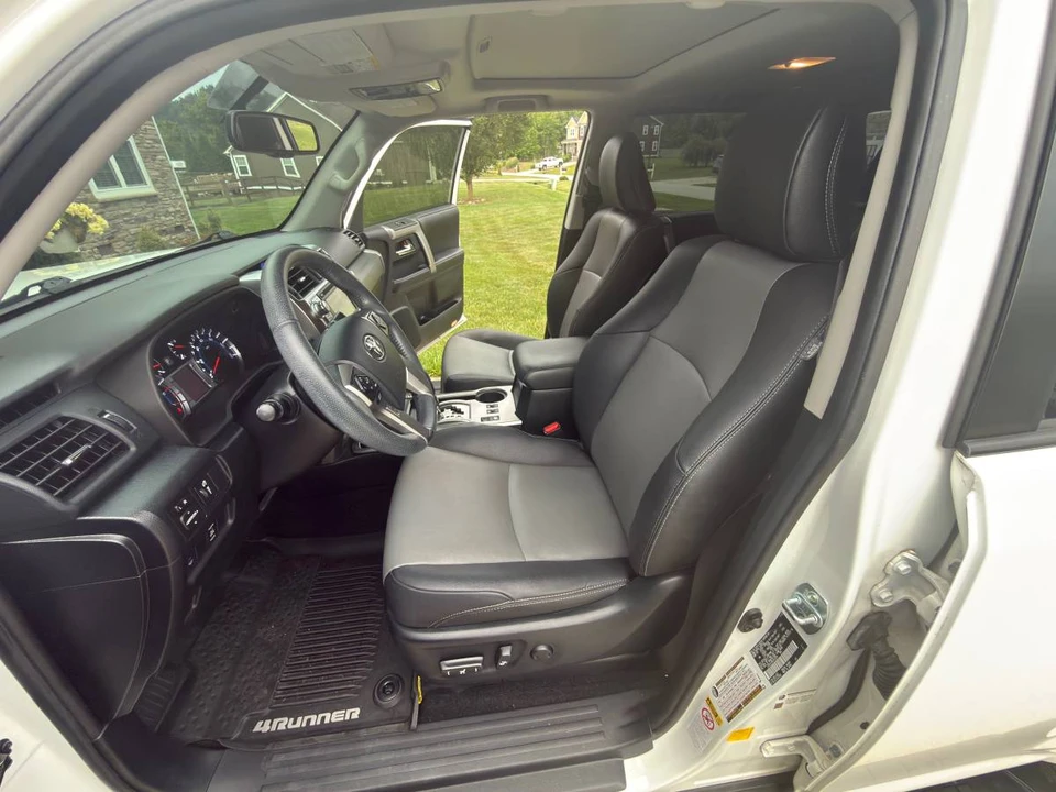 2019 Toyota 4Runner 5th Gen - Image 13 of 17