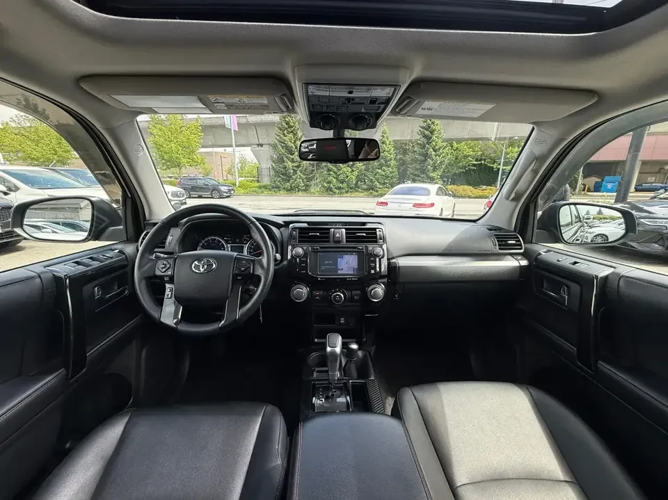 2019 Toyota 4Runner 5th Gen - Image 16 of 20